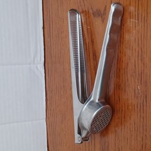Garlic Press